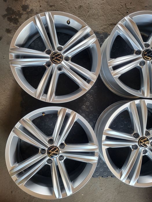 Felgi Aluminiowe 5x112 7Jx18 5x112 ET43 VW Tiguan