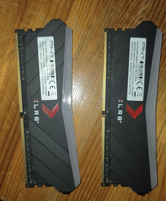 Pamięć RAM DDR4 4000 MHz PNY RGB 16Gb 2x8Gb