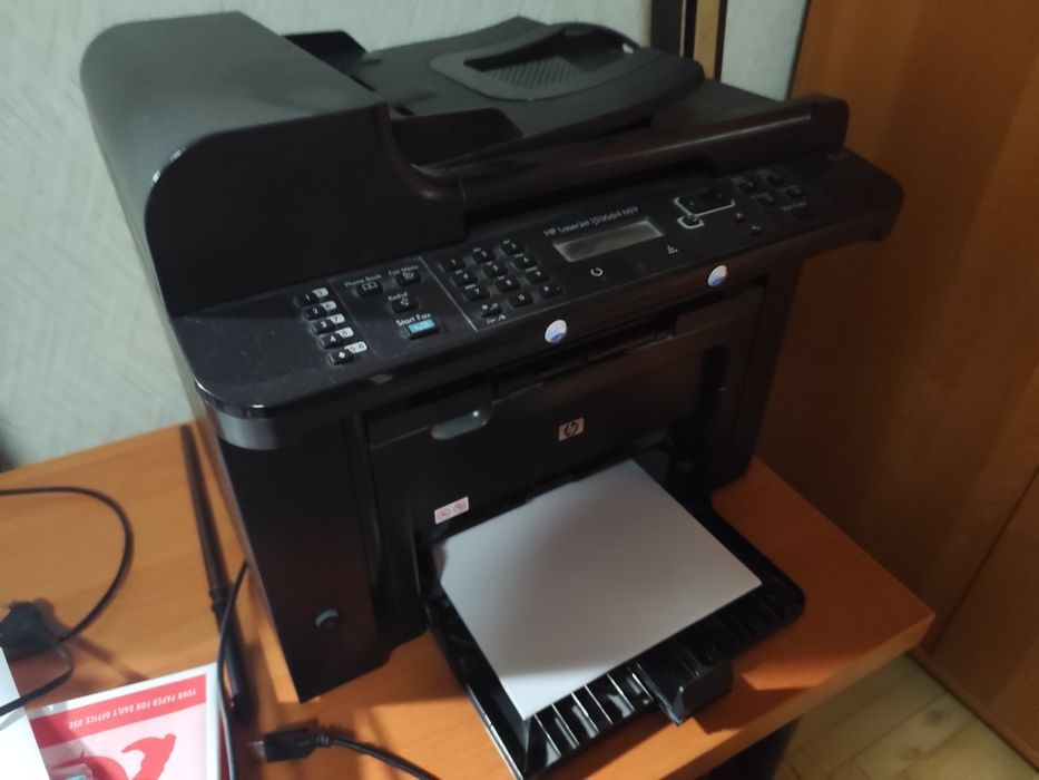 Принтер HP laserjet 1536dnf MFP