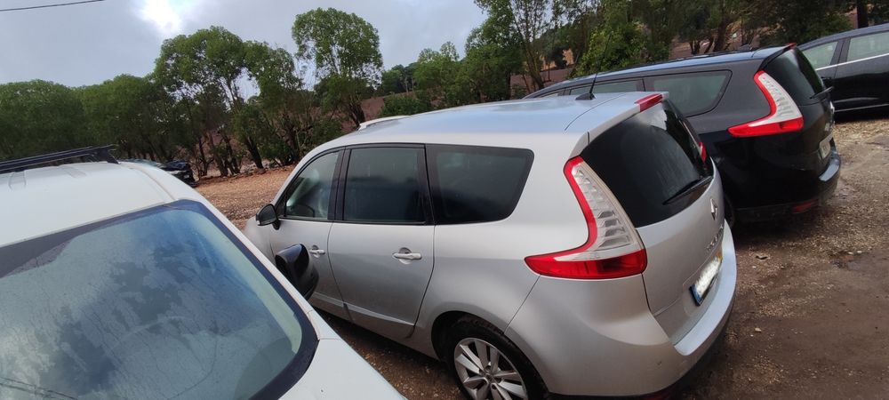 Renault Grand Scenic III 2011 7 lugares