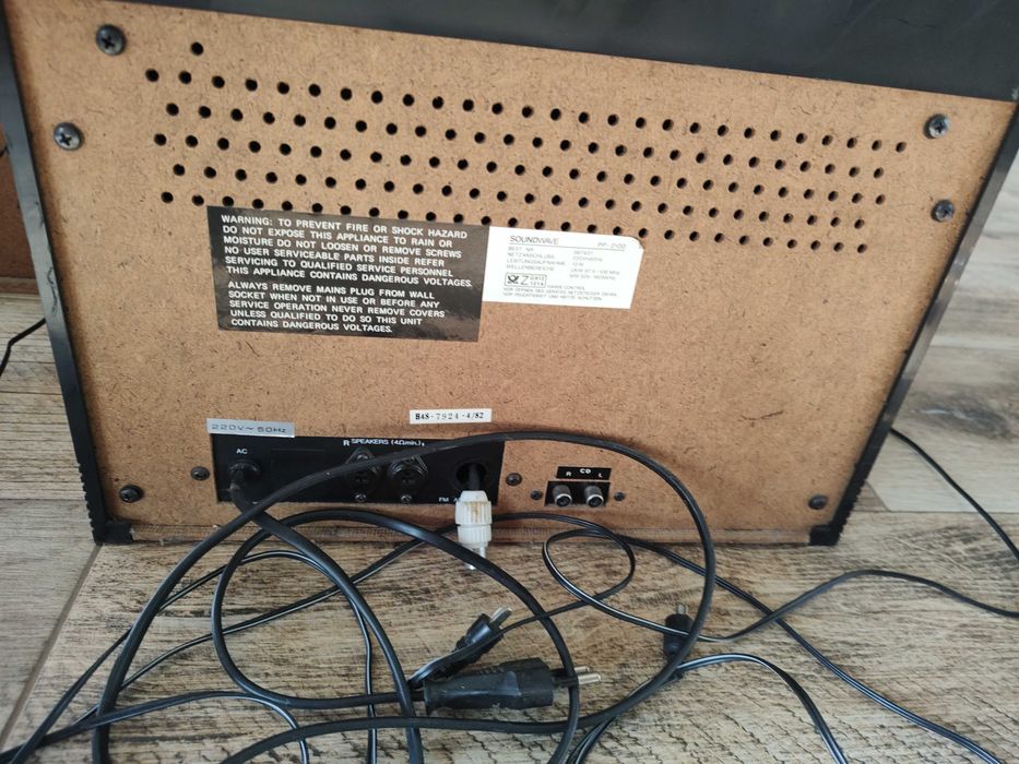 Wieża na płyty winylowe Soundwave PP-2100