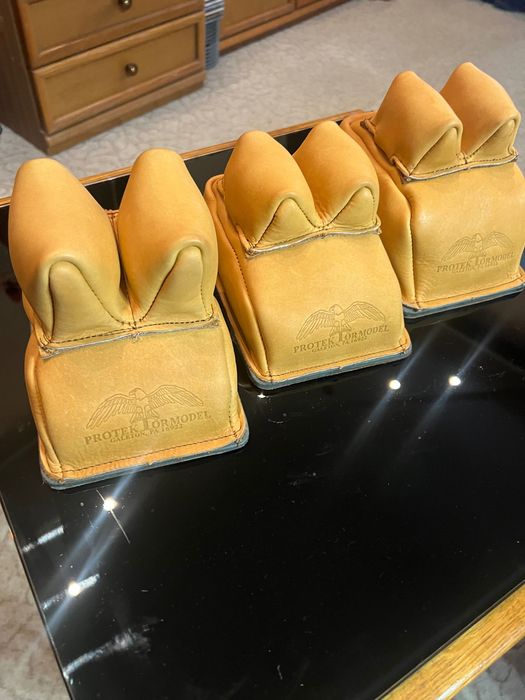 Protektor подушка опора для стрельбы ,BR, varmint,  кожа USA