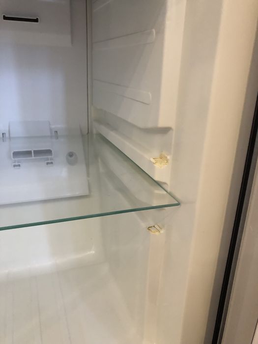 Продам  два разных холодильника
