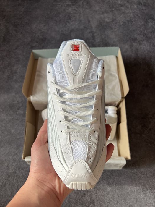 Кросівки Nike Shox R4 white