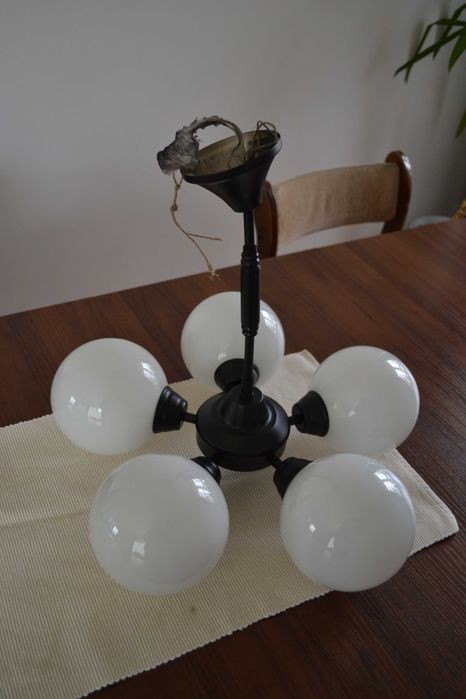 lampa wisząca białe kule żyrandol 5 żarówek