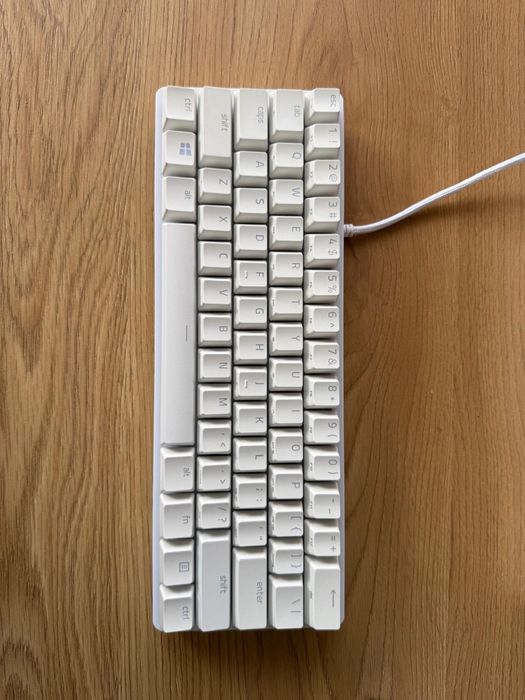 Razer Huntsman Mini (Branco) - Purple switches