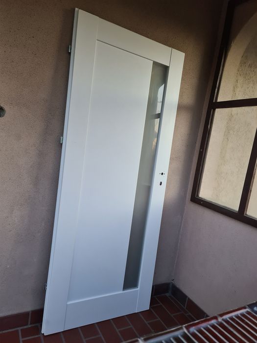 Drzwi wewnętrzne pokojowe ERKADO 84 x 203 cm przeszklone DOWÓZ