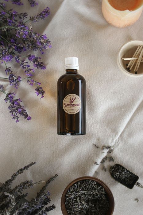 Лавандова ефірна олія