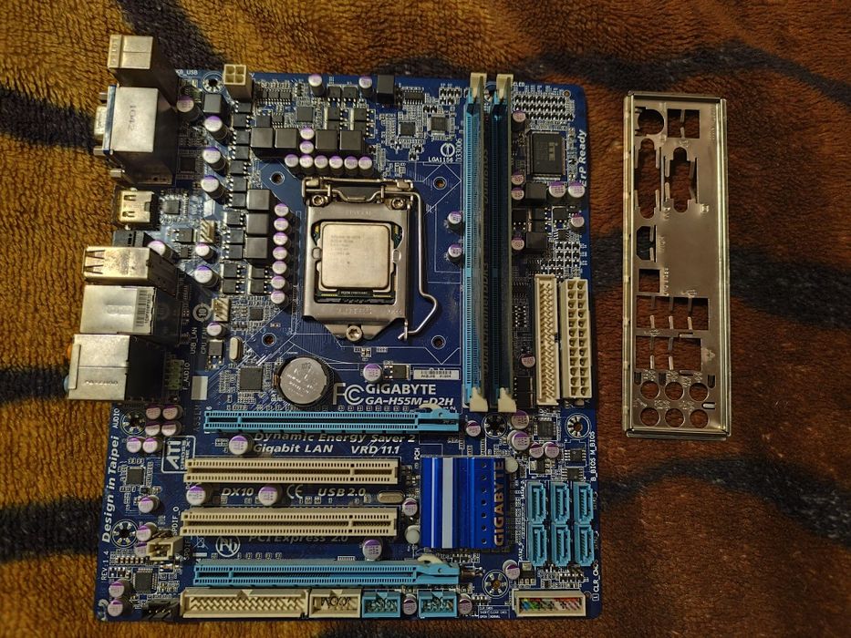 Материнська плата Gigabyte GA-H55M-D2H xeon x3470