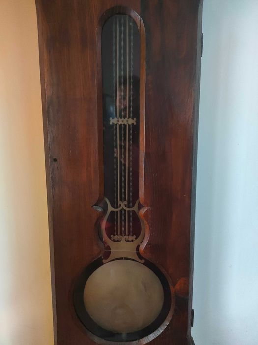 Relógio de pêndulo, pé alto, antigo, revisão feita, a funcionar bem