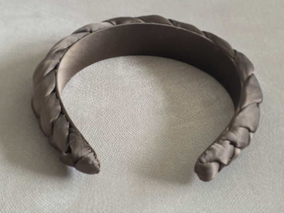 Opaska do włosów jedwab brązowa pleciona