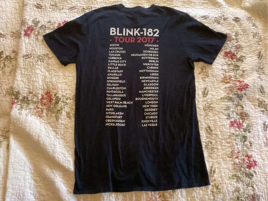 Футболки мерч AC/DC GunsN'Roses Blink182 EltonJohn Machinehead