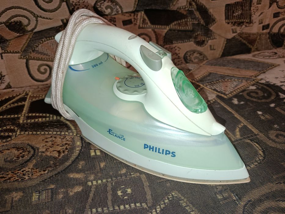 Продам утюг Philips Elance 3100