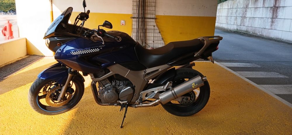 Vendo Yamanha TDM como nova 900