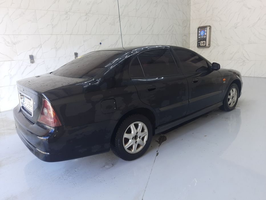 Авто Daewoo EVANDA