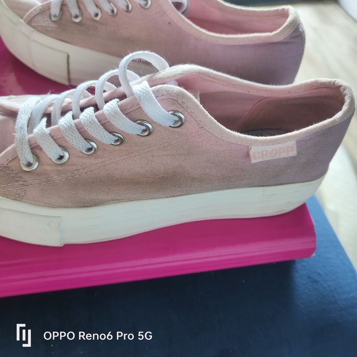 Buty trampki Cropp 38