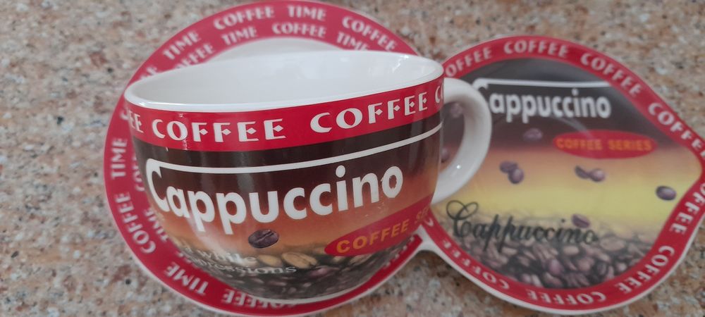 4 chávenas com prato para Cappucino