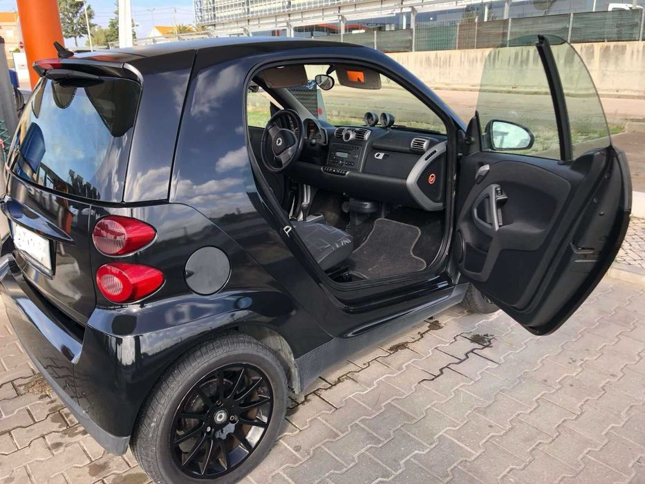 Smart 451 Diesel do ano 2007 em bom estado geral, anda todos os dias.