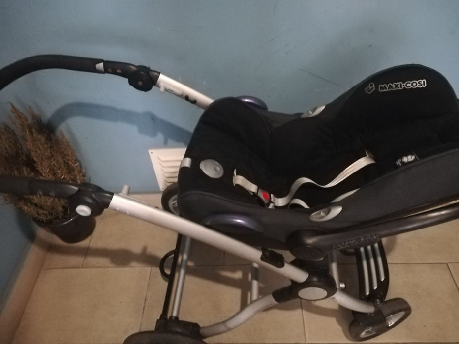 Carrinho de bebé