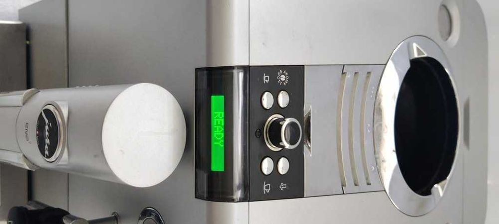 Кофемашина Jura Ena 7 Cherry Red Aroma + EU