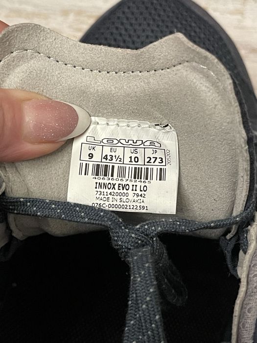 Lowa,оригінал,із спорт-матеріалу,розмір 43 1/2.Ропродаж!!!