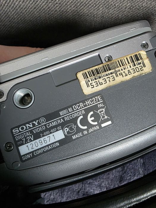 Kamera MiniDV Sony DCR-HC27E | Carl Zeiss | Retro Vibe