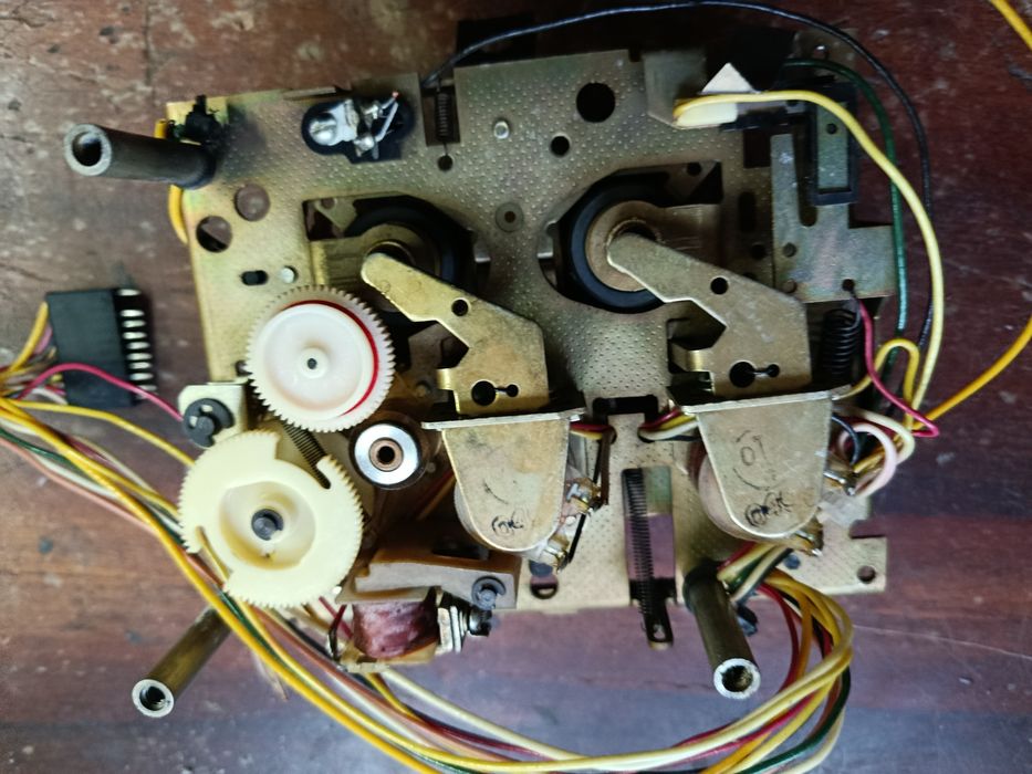 Магнитофон Маяк запчасти