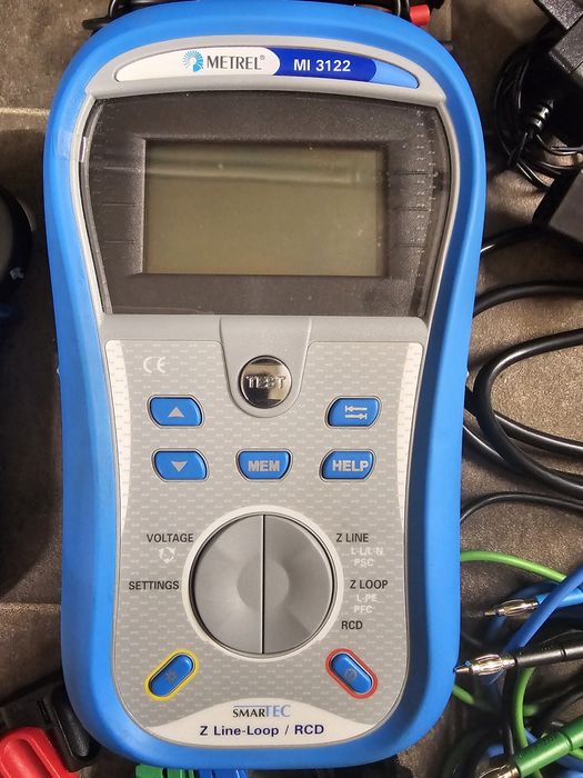 Mierniki parametrów instalacji