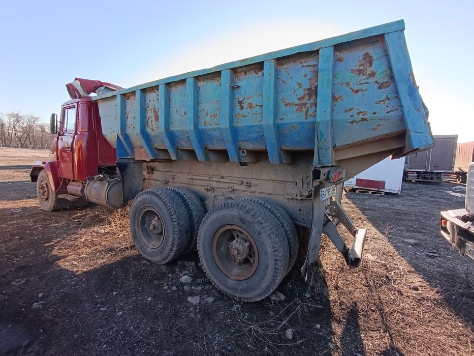 Краз самоскид робочий