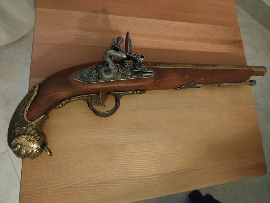 Pistola De Pederneira  S. XVIII