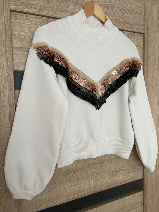 Sweter beżowy Roz.Uni