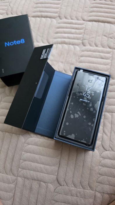 Телефон Samsung Galaxy Note 8