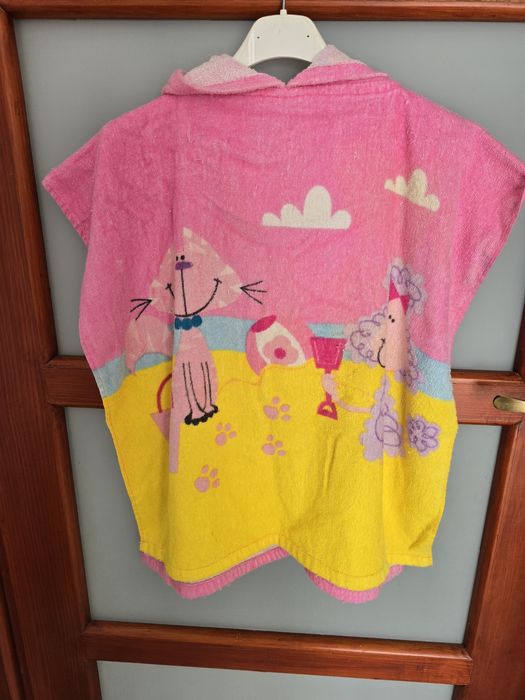 Ręcznik kąpielowy dziewczęcy ponczo