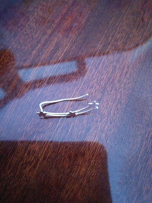 Brinco earcuff de prata com estrelas