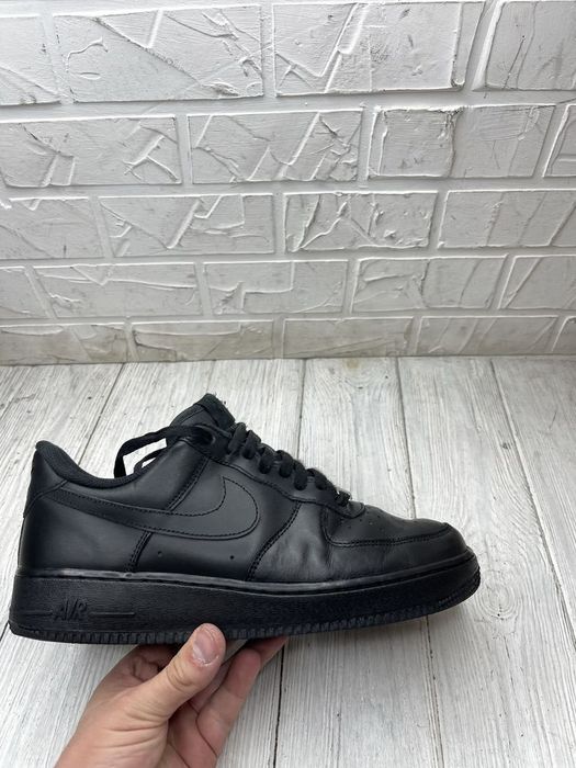 Чёрные Nike Air Force 42р