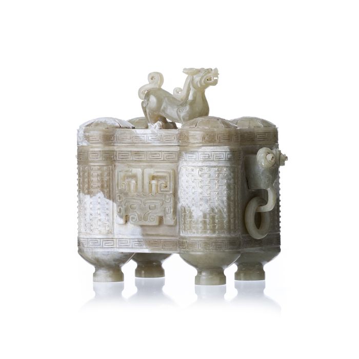 Escultura Oriental - Caixa com tampa 'Qilin'