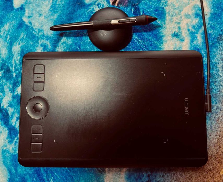 Графічний планшет Wacom Intuos Pro S (PTH-460)