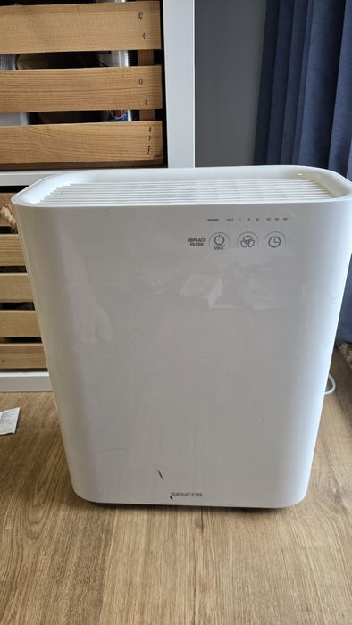 Oczyszczacz powietrza Sencor EUE2 UV cichy