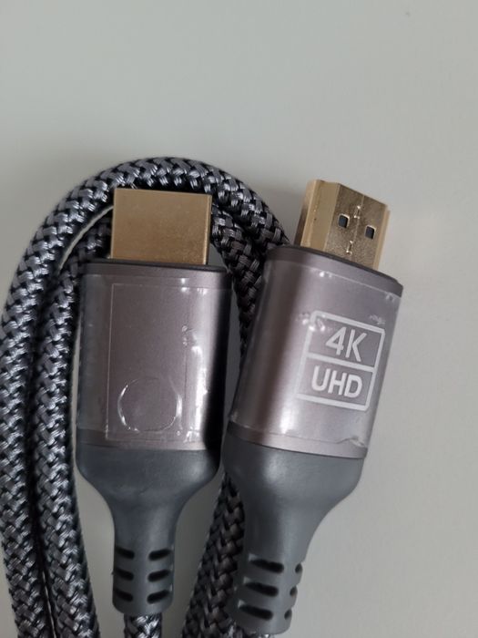 Kabel HDMI 2 m     .