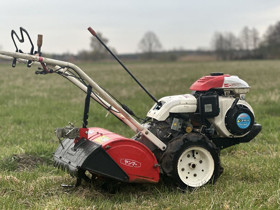Glebogryzarka Honda Yanmar dzik