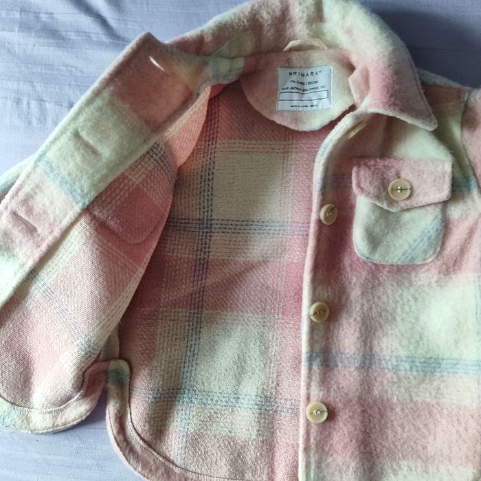 Продам теплу рубашку 92. Приблизно на вік 2-3роки