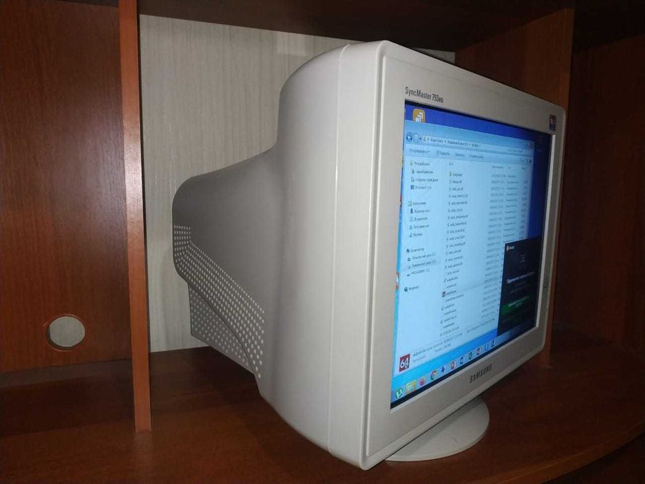 Настольный ПК Windows 7 Pentium 4
