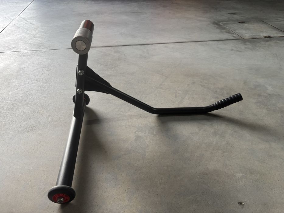 Cavalete monobraco - suporte de paddock - braço oscilante