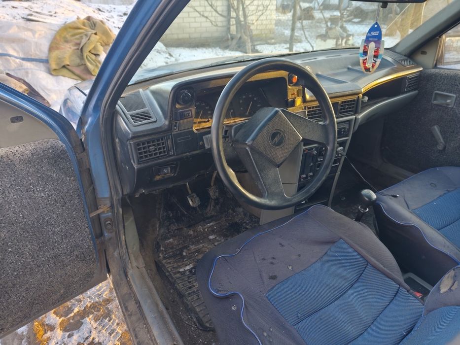 Опель кадет 1.3 бензин газ