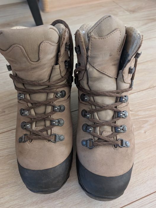 Buty trekkingowe 36.5