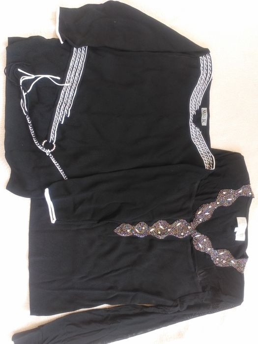 Одежда для женщины- костюм, блуза, сарафан, рубашка, кофта