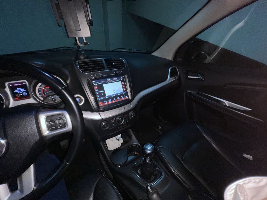 Fiat Freemont Lounge - 7 lugares a mais completa 4x2