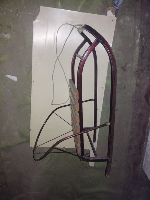 Сані дитячі зі спинкою, стан хороший Київ, .Оболонь