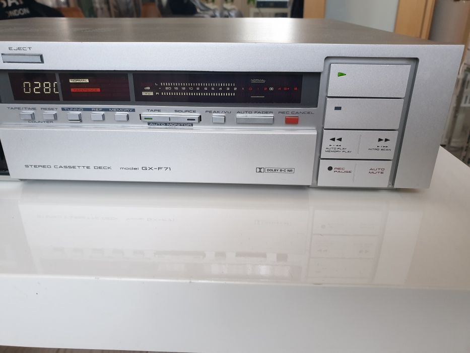 Кассетная дека Akai gx f71