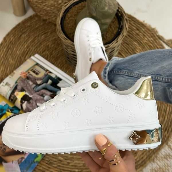 Sneakersy damskie dostępne w rozmiarach 36-41